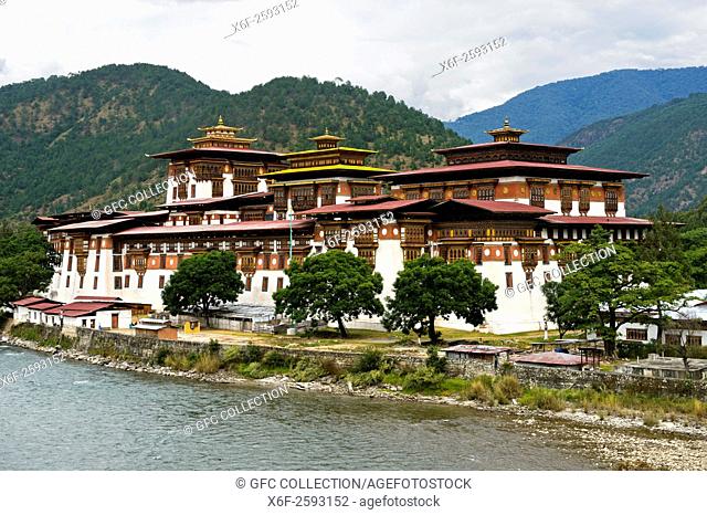 Monastery and fortress Punakha Dzong, Punakah, Bhutan