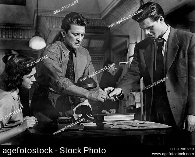 Cathy O'Donnell, Kirk Douglas, Craig Hill, on-set of the Film, Detective Story, Paramount Pictures, 1951