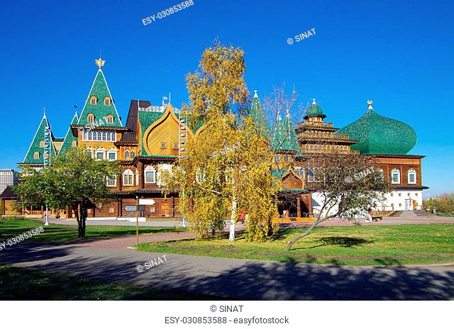 MOSCOW, RUSSIA - October 21, 2015: Palace of Tsar Alexei Mikhailovich in Kolomenskoye in autumn day