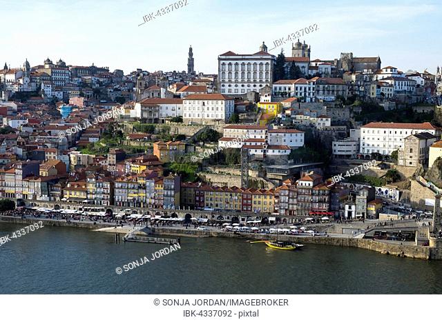 View of Ribeira historic centre, Porto, UNESCO World Heritage Site, Portugal