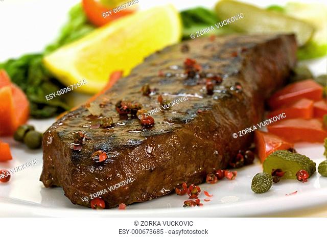 Rumpsteak-Roastbeef mit grÃ¼nem Salat