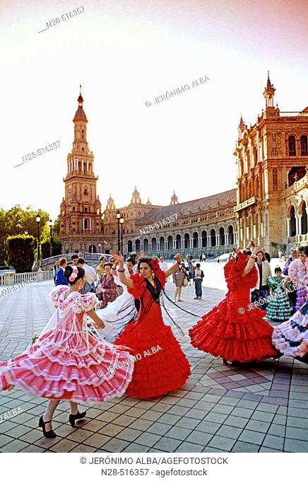 Flamenco dancing. April fair. Plaza de España. Sevilla, Andalusia, Spain