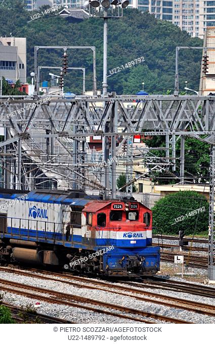 Busan (South Korea): trains tracks in Nam-gu neighborhood