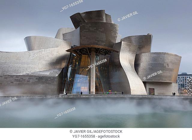 Guggenheim museum, Bilbao, Bizkaia, Spain