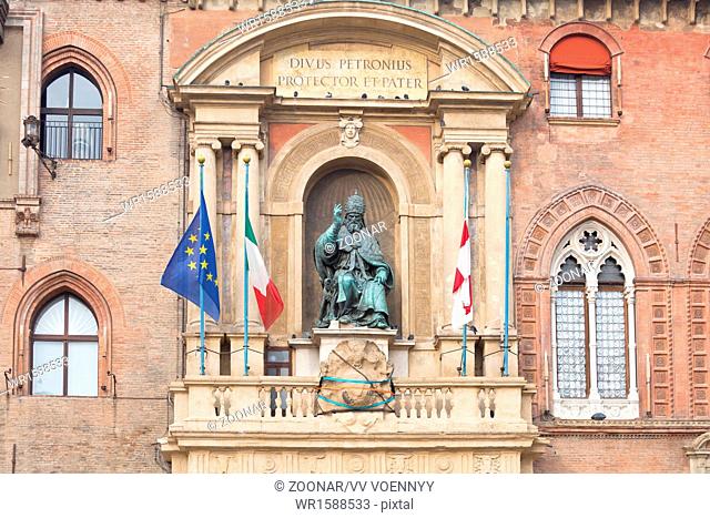 statue in palazzo d'accursio in Bologna
