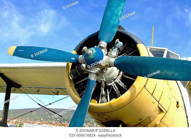 ENgine of an old plane