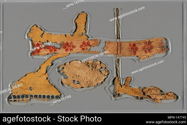 Textile fragment. Period: Sasanian; Date: ca. 6th century A.D; Geography: Iran, Shahr-i Qumis (ancient Hecatompylos); Culture: Sasanian; Medium: Wool