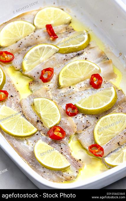 baked cod fish with lemon and chilli