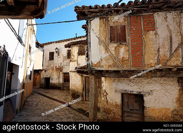 Abandoned houses. Old Jewish Quarter. Valverde de la Vera, La Vera, Caceres, Extremadura, Spain, Europe