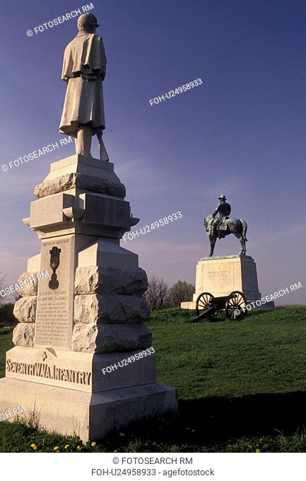 Gettysburg, civil war, battlefield, Gettysburg National Military Park, Pennsylvania, Monuments at East Cemetery Hill in Gettysburg Nat'l Military Park in...