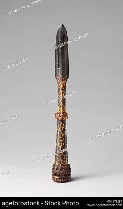 Spearhead. Date: 17th-18th century; Culture: Chinese; Medium: Steel, gold; Dimensions: L. 14 7/8 in. (37.8 cm); Classification: Shafted Weapons