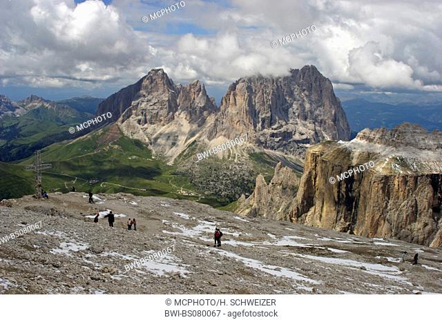 view from Mount Sas Pordoi to Langkofel (Sasolungo), Italy, South Tyrol, Dolomites