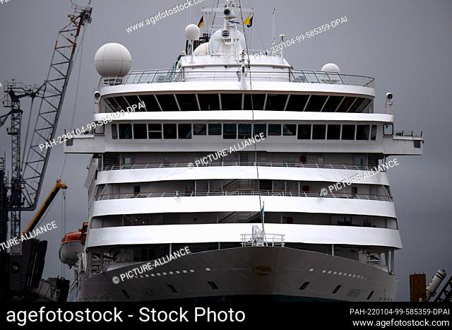 04 January 2022, Bremen, Bremerhaven: The ""MS Amera"" lies at the cruise terminal of the port. The cruise ship has broken off a Canary Islands voyage due to...