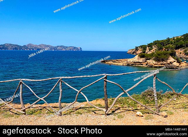 Coast near S'Illot, peninsula Victoria near Alcudia, view to Cap Formentor, Majorca, Balearic Islands, Spain