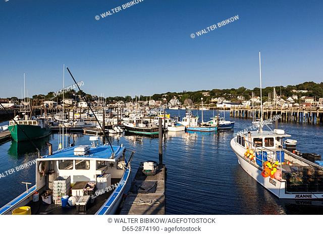 USA, Massachusetts, Cape Ann, Gloucester, Inner Harbor, fishing boats