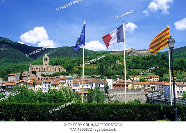 French and Catalonia flags, Prats de Mollo la Preste, Eastern Pyrenees, Languedoc-Roussillon, France