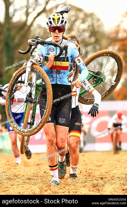 Belgian Sanne Laurijssen pictured in action during the women's Junior race of the World Cup cyclocross cycling event in Dublin, Ireland