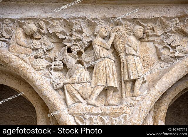 Frieze of the arcature of the western facade of the Saint Stephen Cathedral, Bourges, Cher department, Province of Berry, Centre-Val de Loire region, France