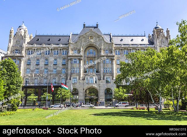 Hungary, Budapest, View of Four Seasons Hotel Gresham Palace Budapest