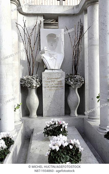 Grave of Dr. Guy Pitchal, Montmartre cemetery, Paris, France