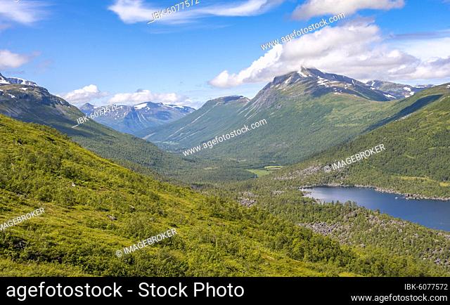 Innerdalen high valley, mountains, lake Innerdalsvatna, Trollheimen Mountain Area, Sunndal, Møre og Romsda, Vestlandet, Norway, Europe