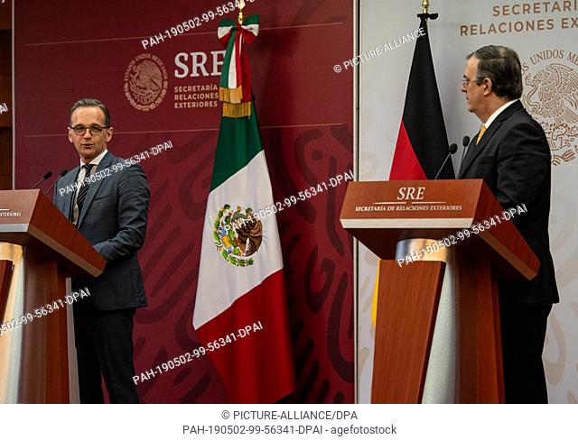 02 May 2019, Mexico, Mexiko Stadt: Heiko Maas (SPD, l), Foreign Minister of the Federal Republic of Germany, gives a press conference with Marcelo Ebrard