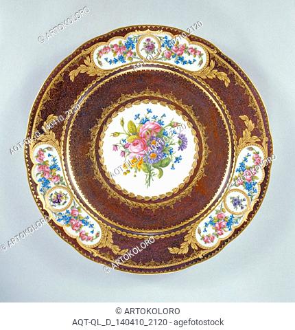Plate (assiette d'echantillons); Ground color painted by Antoine Capelle, French, active 1745 - 1800, Flowers painted by Jacques-François-Louis de Laroche