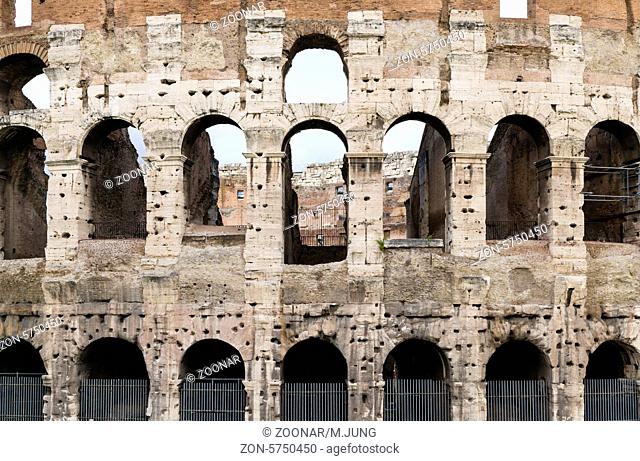 Fassadenausschnitt Colosseo, Kolosseum, 72- 80 n. Chr., Rom, Latium, Italien Colosseo, Colosseum, 72-80 n. Chr., Rome, Lazio, Italy, Europe