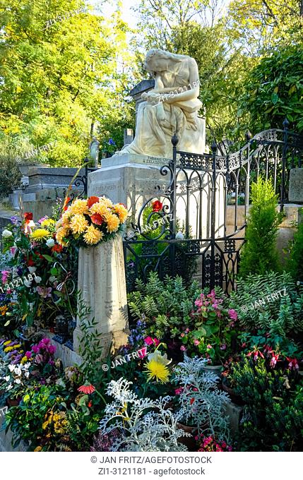 Frederice Chopin tomb, Pere Lachaise cemetery, Paris, France