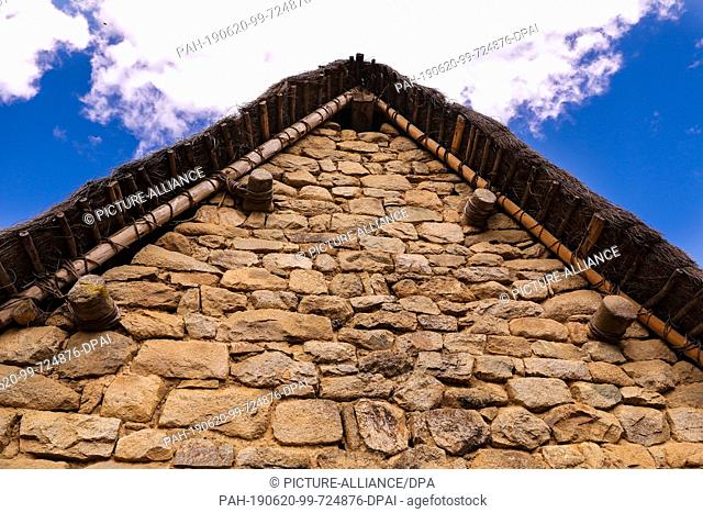 02 May 2019, Peru, Machu Picchu: The gable of an Inca building on Machu Picchu shows the construction method. The Runins of Machu Picchu is the undisputed top...