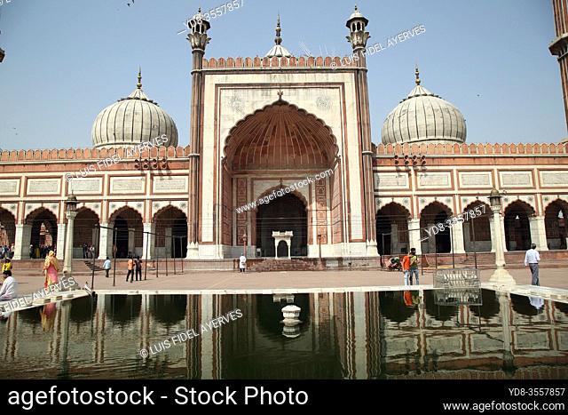 The Jama Masjid Friday Mosque, Old Delhi, Delhi, India, Asia