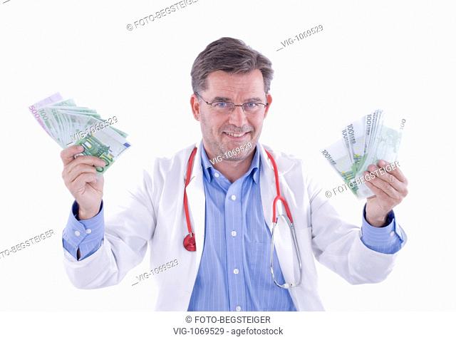 doctor with money. - 24/11/2008