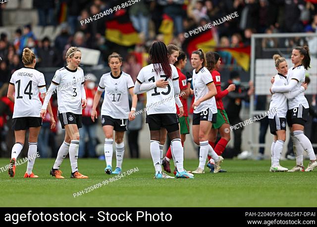 09 April 2022, North Rhine-Westphalia, Bielefeld: Soccer, Women: World Cup qualifying Europe women, Germany - Portugal, group stage, group H, matchday 7