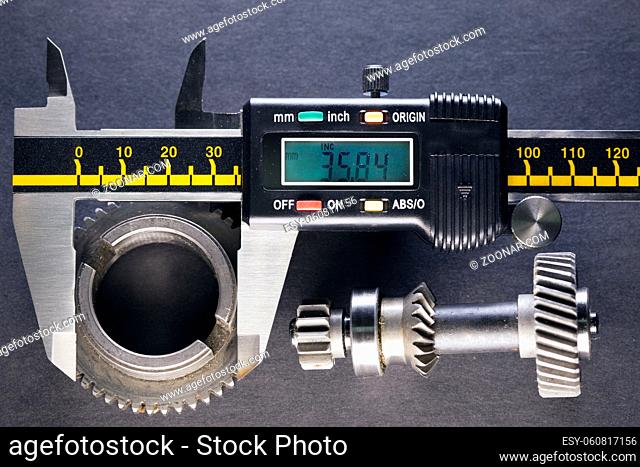 measurement parameters of gears, details by digital micrometer