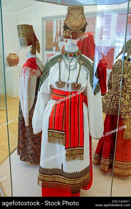 Russian national costume is a woman's suit. Clothes of the peoples of Russia