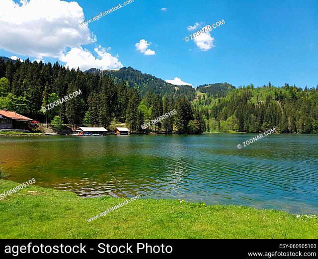 Spitzingsee ist ein Bergsee in den Alpen im Sueden Bayerns. Der See wurde auf alten Karten auch als Stump See bezeichnet und der Ort ist ein Ortsteil von...