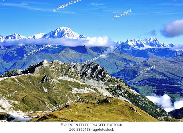 The massif of Mont Blanc, seen from the south, Les Arcs, panoramic view, Savoie, French Alps, France