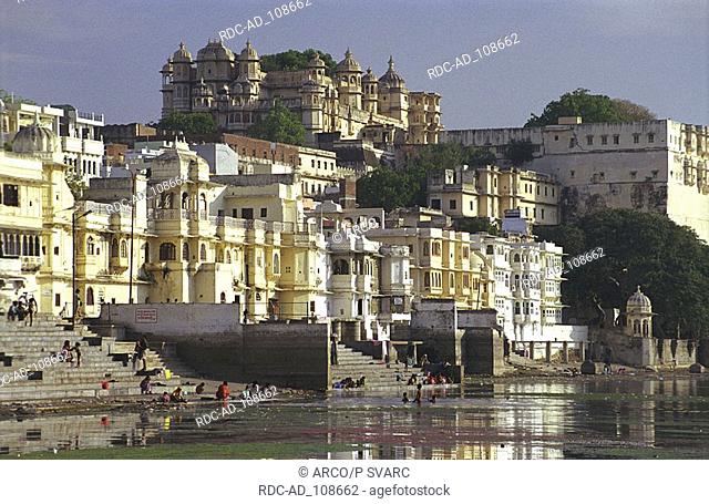 View from Lake Pichola to the City Palace Uidapur Rajasthan India
