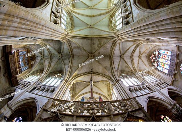 interior of basilica Notre-Dame-de-l'Eoine, L''Epine, Champagne, France