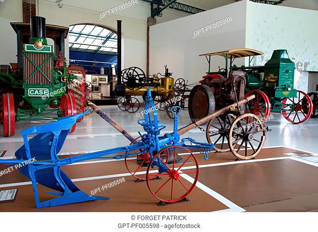 COLLECTION OF OLD TRACTORS, MUSEUM OF THE COMPA, AGRICULTURAL CONSERVATORY, CHARTRES (28), FRANCE