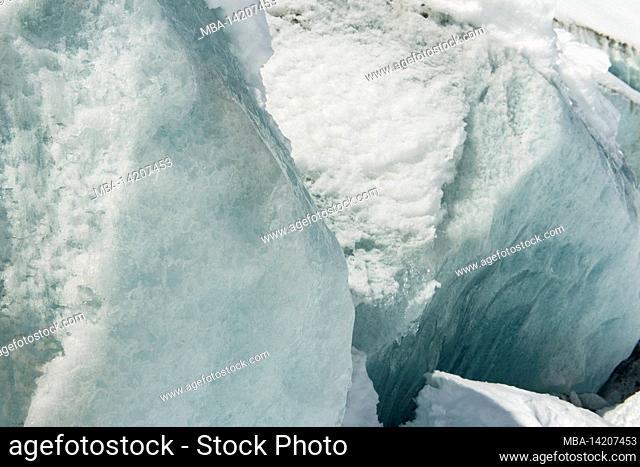 Glacier ice, Morteratsch glacier