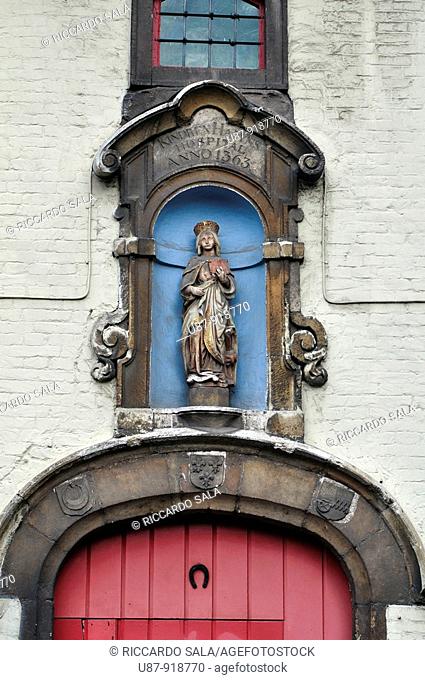Belgium, Flanders, Ghent, Kindren Halyns Hospital, Old Door