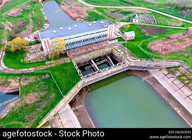 Water pumping station of irrigation system of rice fields. View from above