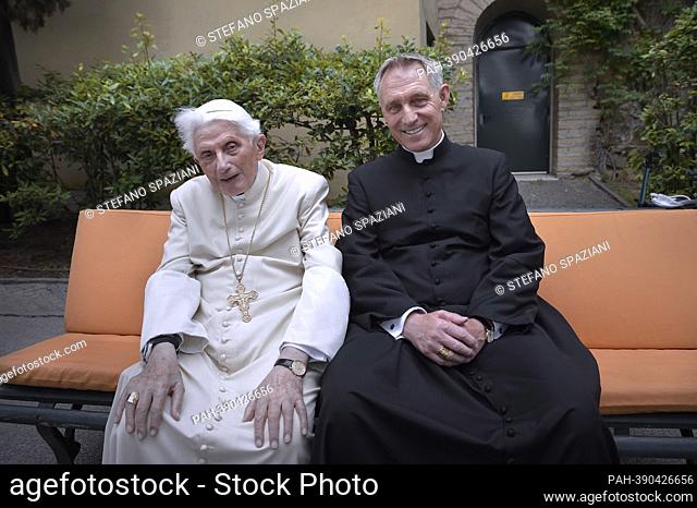 Monsignor Georg Gaenswein. photo:Pope Emeritus Benedict XVI, Monsignor Georg Gaenswein Photographed in the Vatican Gardens on June 25, 2019