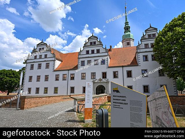 15 June 2023, Brandenburg, Doberlug-Kirchhain: The castle Doberlug. On 18.06.2023 an exhibition exhibition on the Dohna-Schlobitten collection will be opened