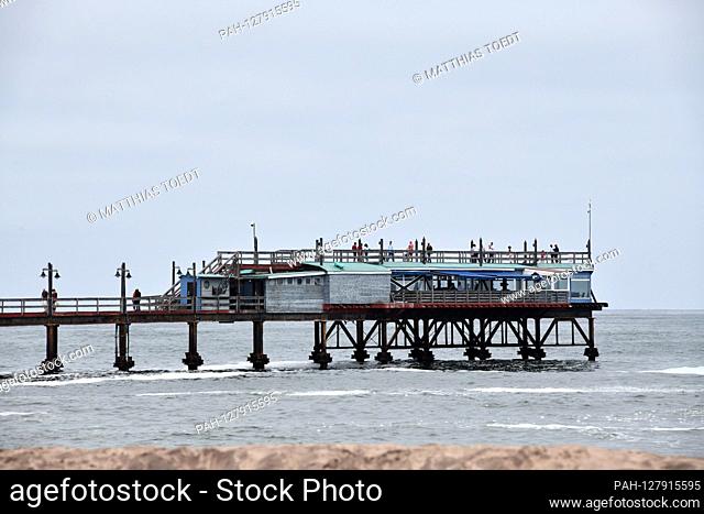 Viewing platform and cafe at the end of the Seebruecke in Swakopmund, taken on 02.03.2019. Photo: Matthias Toedt / dpa-Zentralbild / ZB / Picture Alliance |...
