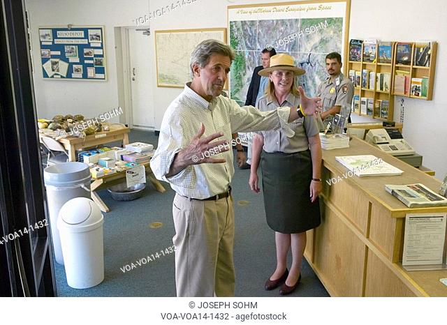 Senator John Kerry visits Mojave National Preserve park office during a campaign stop near Death Valley in 118 degree Baker, Ca