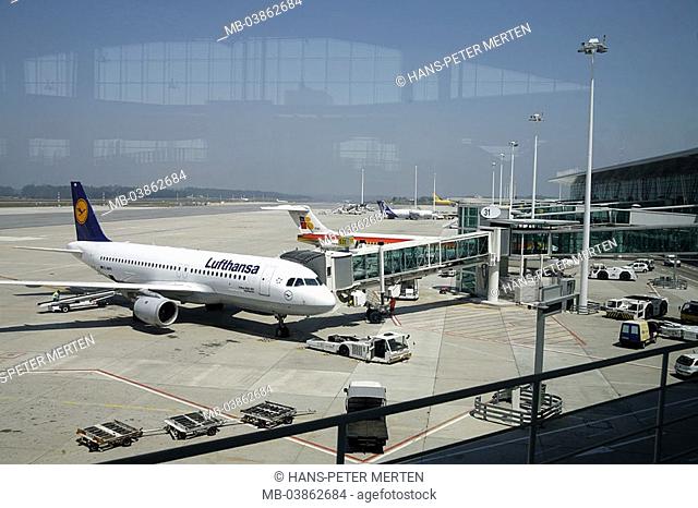 Portugal, postage, airport, advance, passenger-airplanes