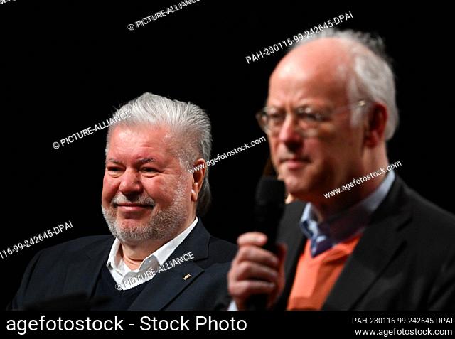 16 January 2023, Rhineland-Palatinate, Mainz: Kurt Beck (l) and Rudolf Scharping (both SPD), former prime ministers of Rhineland-Palatinate