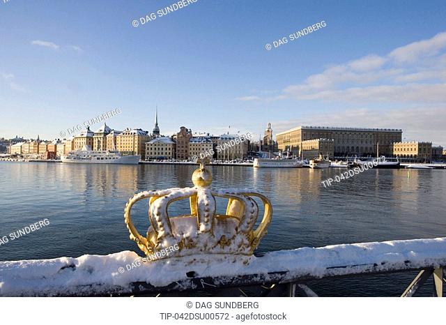 Europe, Sweden, Stockholm, golden crown on Skeppsholmen Bridge